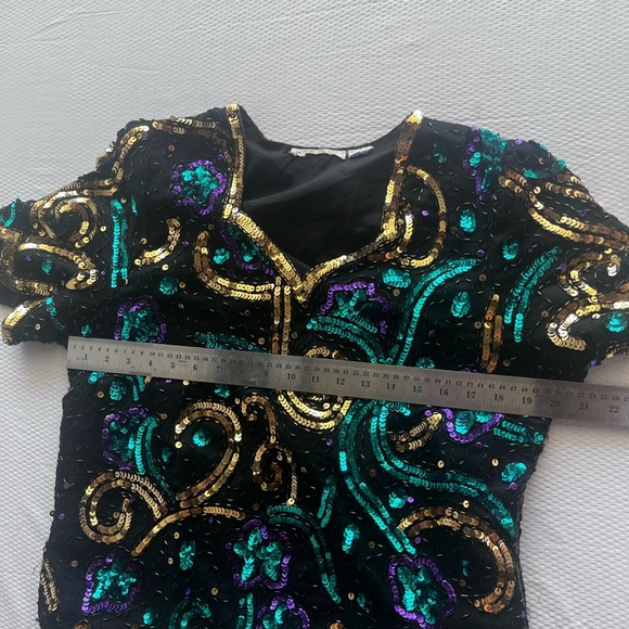 Vibrant Sequin Women's Blouse - Picture 6 of 7